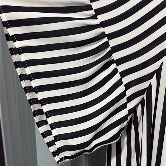 Loft Women's Tie Back Top - Picture 3 of 6